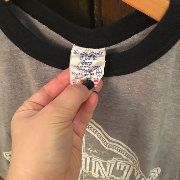 Toronto Skyline Ringer T - Picture 3 of 4